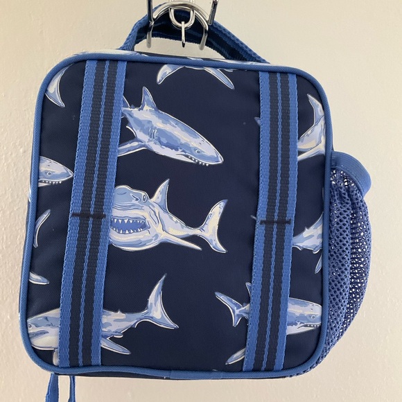 Pottery Barn Kids Shark Print Navy Blue Kids Lunchbox tote Bag - Picture 6 of 12
